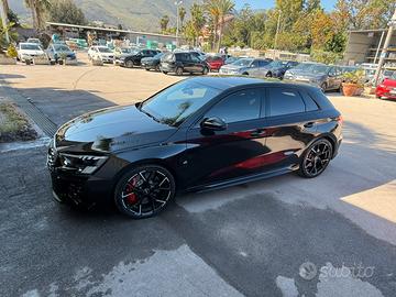 Audi RS3 total black