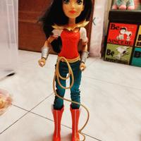 Bambola Wonder Woman Mattel 