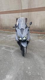 T MAX LUX MAX 2016