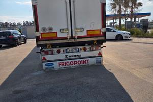 Semirimorchio frigo Krone