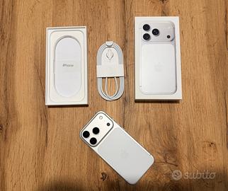 iPhone 17 Pro 256 Gb Argento