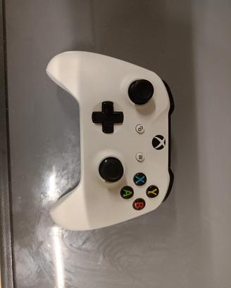 Controller Xbox Bianco + Base di Ricarica + 2 Batt