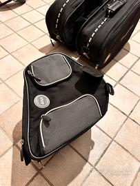 Set 3 borse GIVI Voyager Bag per Yamaha TMAX
