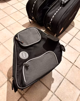 Set 3 borse GIVI Voyager Bag per Yamaha TMAX