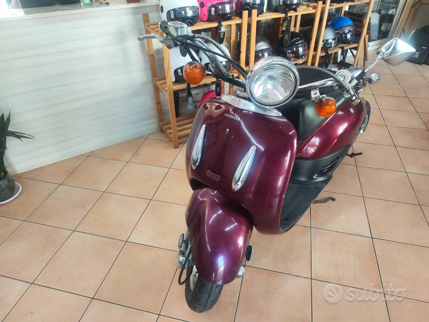 Honda 50 scooter for sale sales