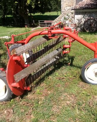 Ranghinatore agricolo