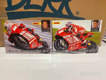 Cartoline ducati Capirossi e Stoner