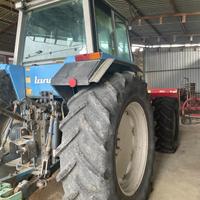 Trattore agricolo