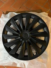 4 copricerchi tesla model 3