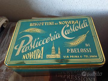 scatola vintage in metallo