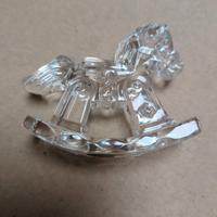 cavallino a dondolo in cristallo 