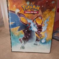 Raccoglitore carte pokemon mega charizard 