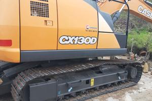 escavatore CASE CX130D