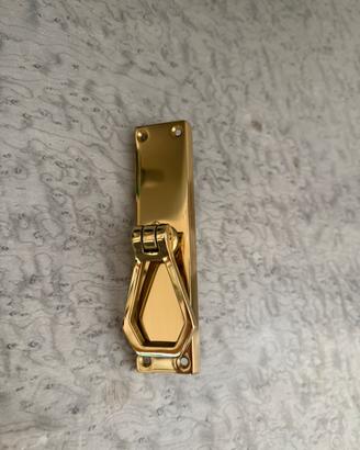 Maniglie per infissi in legno in ottone lucido