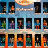 Espositore completo di 16 Personaggi Pleymobil 