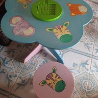 Tavolino bimbi con sgabello 