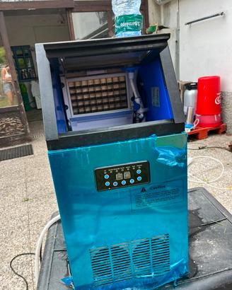 fabbricatore del ghiaccio professionale 