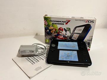 Nintendo 2DS versione Mario Kart 7 boxata