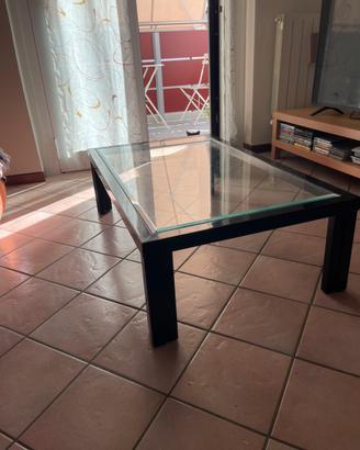 Tavolino da salotto in vetro e legno nero