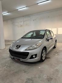 Peugeot 207 1.4 HDi 70CV 5p. Millesim 200