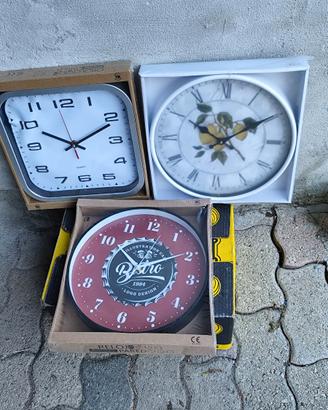 Orologi a 10 € l'uno orologio bistro a 15 €