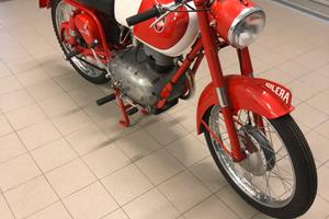 Gilera 175 Extra rossa