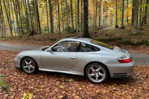 Porsche 911 996 Carrera 4S