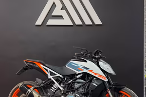 KTM DUKE 125 - ANNO 2023