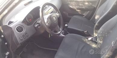 SUZUKI SWIFT 1.3 5 P 93 CV