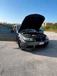 Bmw 320  e90