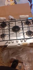 Piano cottura 5 fuochi In acciaio Delonghi 