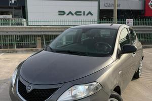Lancia Ypsilon Benzina/gpl
