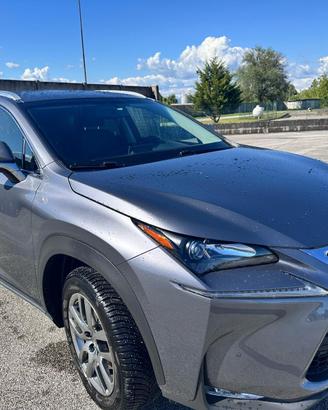 Lexus NX300H