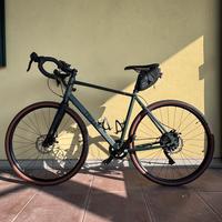 Triban RC120 Gravel Taglia L – pari al nuovo