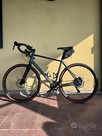 Triban RC120 Gravel Taglia L – pari al nuovo