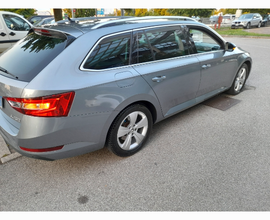 Skoda superb anno 2017 fine 2018 klm 180.000