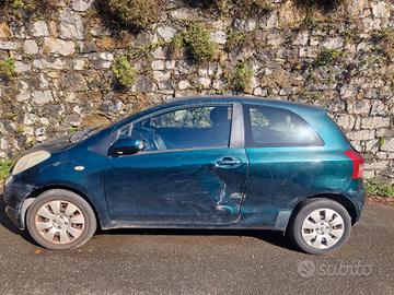  Yaris 2006 ideale neopatentati 