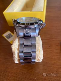 Diver invicta 300 metri