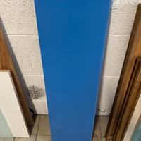 Due mensole colorate per cameretta