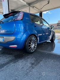 Fiat punto evo 1.4 77cv del 2011, per neopatentati