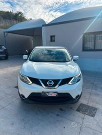 Nissan Qashqai 1.5 dCi DPF Acenta