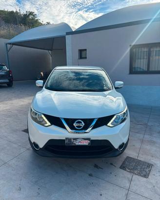 Nissan Qashqai 1.5 dCi DPF Acenta