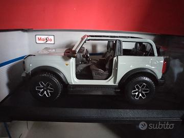 FORD BRONCO BADLANDS BLU