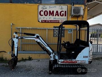 MINIESCAVATORE BOBCAT 320