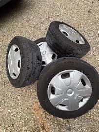 Cerchi Ford Transit Custom con gomme