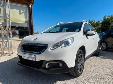 Peugeot 2008 1.2 B - 2016