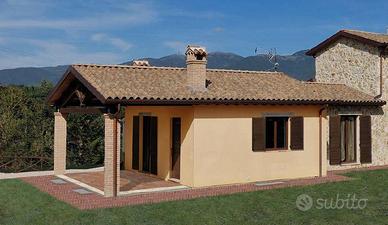 Villa di 360 m² con più di 5 locali e box auto dop