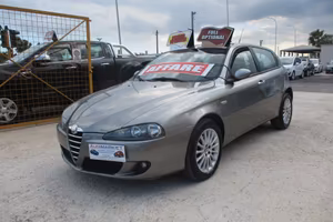 Alfa Romeo 147 1.9 JTD M-JET 16V 5 porte Dist.