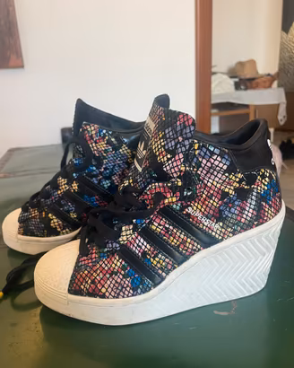 Adidas Superstar con zeppa multicolor – taglia 36