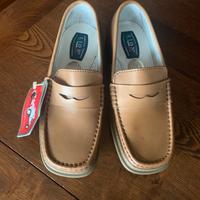 Mocassini in pelle beige nuovi